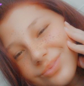 Meet your Posher, Phoebe